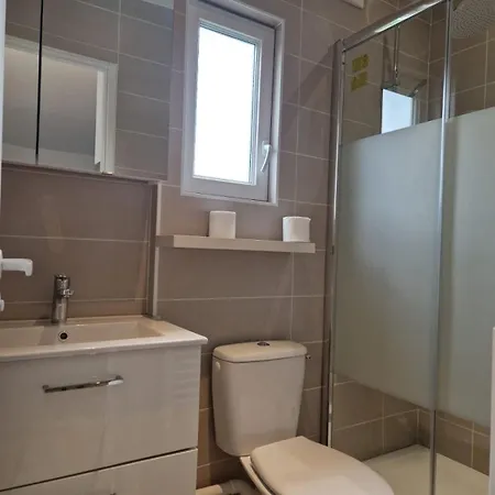 Spacieux Et Lumineux Apartment *